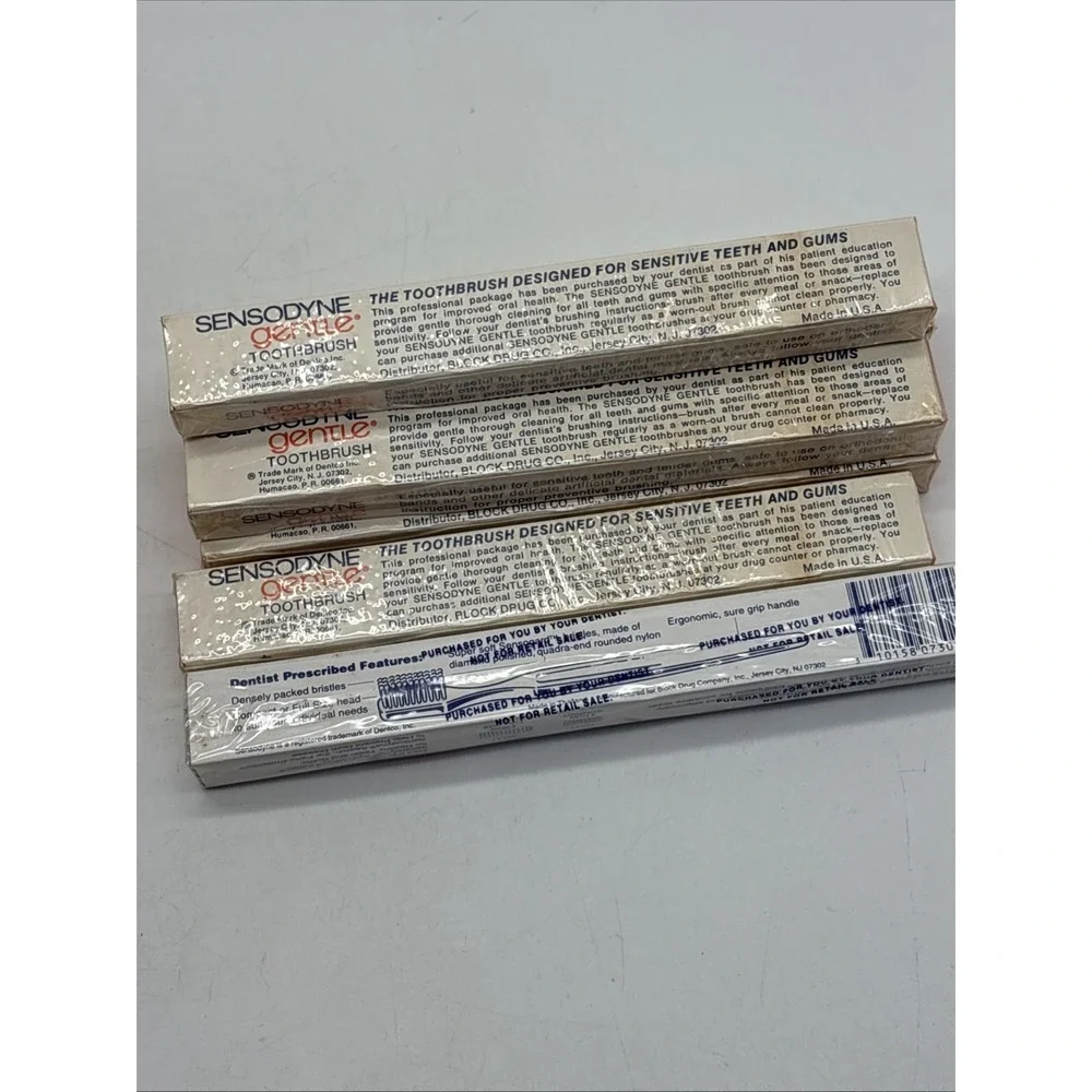 7- Vintage Sensodyne Gentle Toothbrush Sensitive Teeth/Gums Made In USA